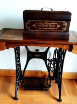 Table machine à coudre S, Demerson , vers 1920