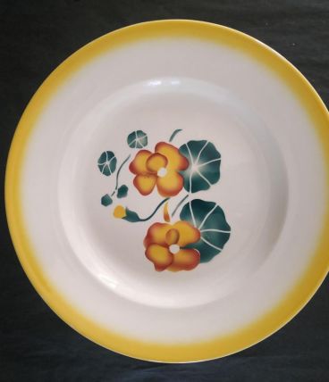 Plat rond  modèle Philippine Digoin  Sarreguemines