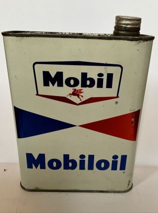 Ancien bidon d'huile MOBIL