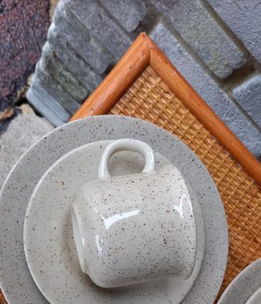 4 tasses grès moucheté 