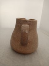 Pot à lait grès signé