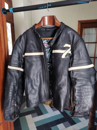 blouson cuir de moto