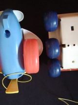 Deux jouets à tirer "Fisher Price"