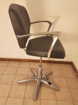 Deux sièges de coiffeur professionnel 100 €