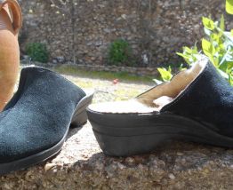 DAMART CHAUSSONS T 36 BLEU MARINE THERMOLACTHYL TBE DAIM CUI