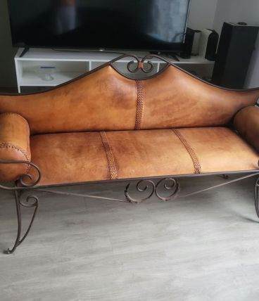 CANAPÉ FRANÇAIS FER FORGÉ ET CUIR FAIT MAIN  