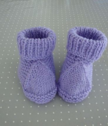 Chaussons bébé 6 mois Faits main NEUFS