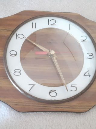 Junghans. Horloge.  Années 50 / 60 /70.