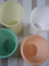 Gobelets pastel Tupperware Vintage 70'S  + 2 couvercles