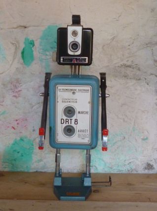 Robot - D R T 8 -