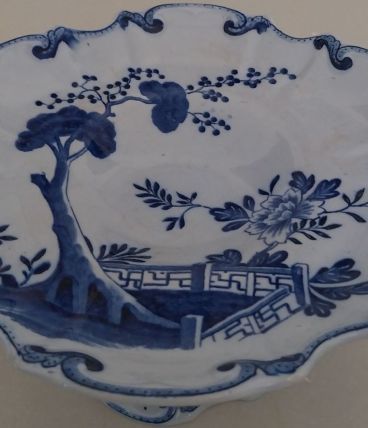 Compotier en faience Creil et MONTEREAU modèle HOLLANDAIS. 