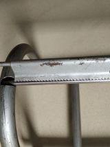Dévidoir à papier en métal 