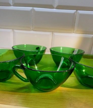 Tasses Vereco verte Vintage
