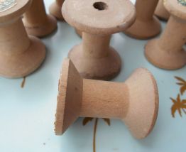 BOBINES EN BOIS 20 ANCIENNES VINTAGES FRANCE  BOIS THIERIEZ