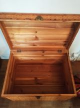 Vintage grande coffre, malle, table bas