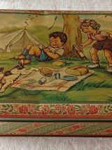 Boite ancienne illustrateur GOUGEON