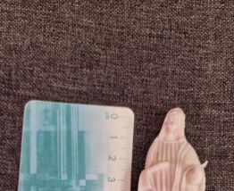 Petite vierge en résine DIY