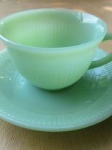SERVICE A CAFE JADEITE FIRE KING ANCHOR HOCKING made in USA 