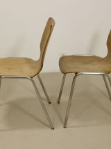 Paire de chaises empilable en bois contreplaqué Plywood. Réf