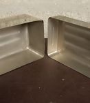  Boite pour instruments chirurgicaux en inox.