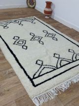 Tapis Marocain Authentique 248x158 cm.