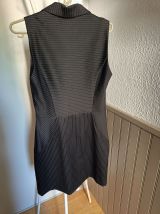 Robe en laine sans manches noire