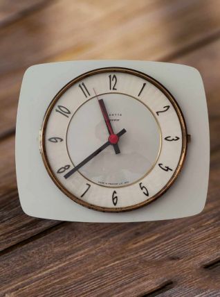 Pendule murale en formica Vedette Transistor