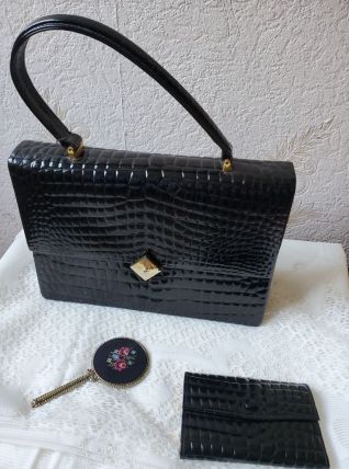 Sac vintage avec porte monnaie et miroir de poche