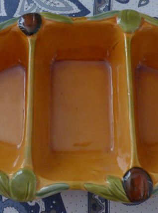 PLAT LONG EN PORCELAINE
