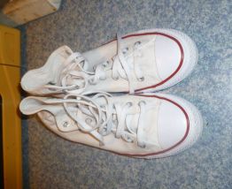 baskets converse all star ( taille 10 )