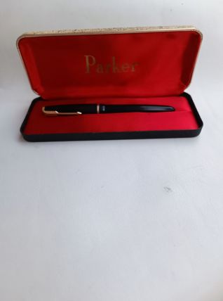Stylo plume Parker des années 50. En or et bakélite, plume o