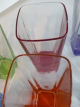 Service de 9 verres couleurs vintage