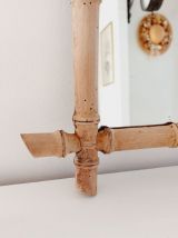 Miroir en bois sculpté façon bambou 