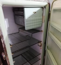 MEUBLE FRIGIDAIRE