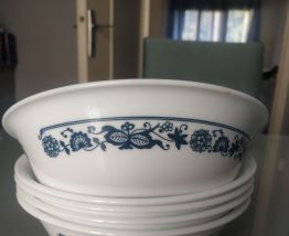 Bols vintage Corelle 