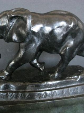 Eléphant courant du Sénégal.Antoine-Louis Barye