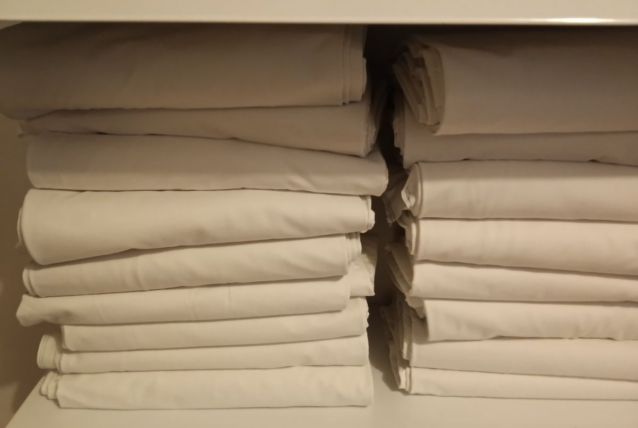 10 draps blancs 