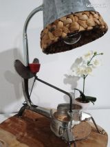 Lampe déco artisanale recyclage moulinette métal
