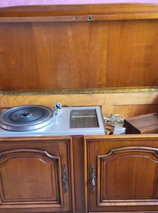 Elegant petit meuble à musique style louis XV