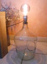 Elégante lampe Dame Jeanne en verre transparent grand modèle