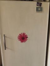 Réfrigérateur marque "frigidaire" année 60 en état de marche