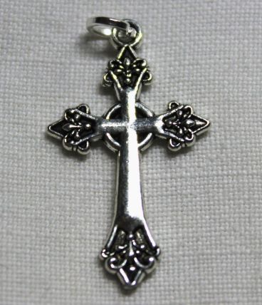 Ancienne petite Croix Pendentif en Métal Argenté