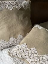 2 coussins style Shabby lin et dentelle ancienne 