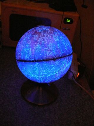 globe terrestre constellations