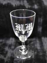 Ensemble de 3 Verres à Liqueur en Cristal gravés sur pied 