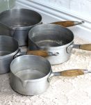 Casseroles Anciennes en Alu  pour décoration Campagne Shabby