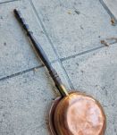 Ancienne bassinoire chaufferette en cuivre