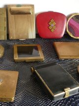 Lot 10 poudrriers anciens