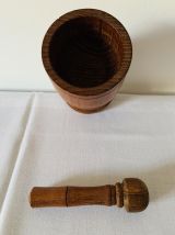 Mortier en bois et  son pilon