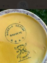 Pichet ancien en faïence saint Clément pour le pastis Berger